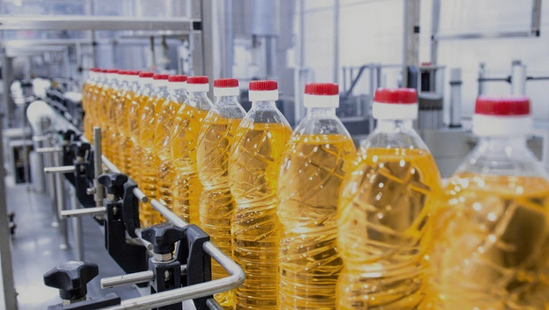 آلة ملء الزيت