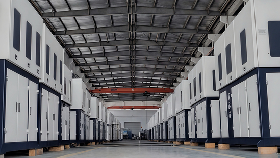 آلة نفخ الزجاجة التلقائي بالكامل